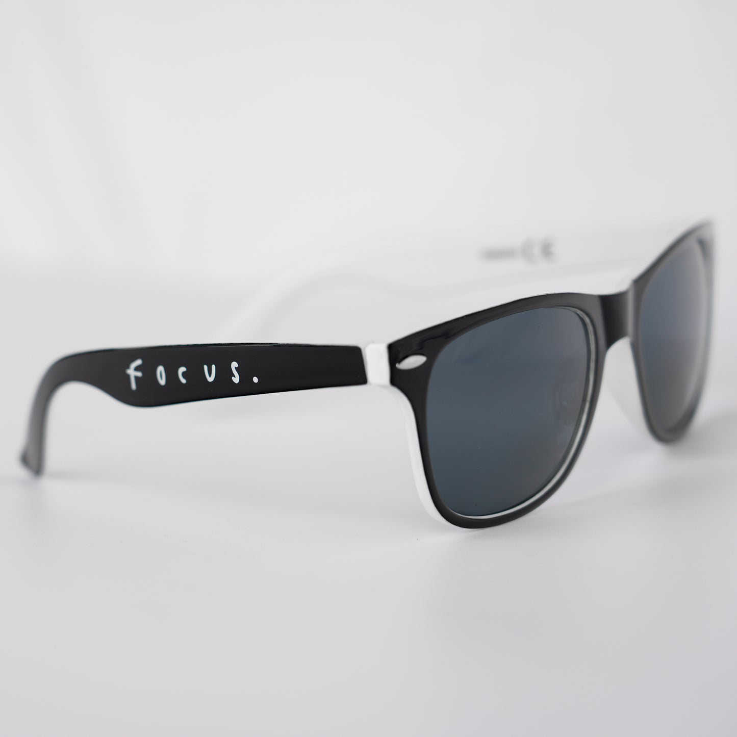 Focus. Sonnenbrille