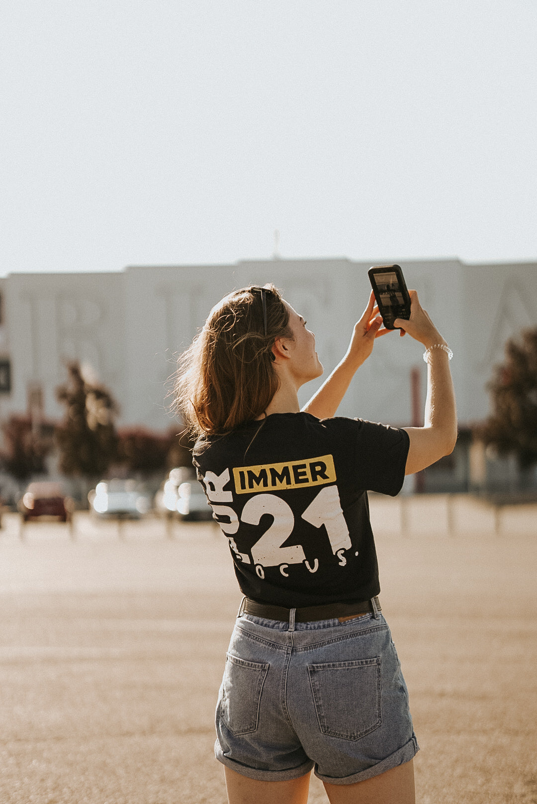 Focus. T- Shirt "Für Immer 21"